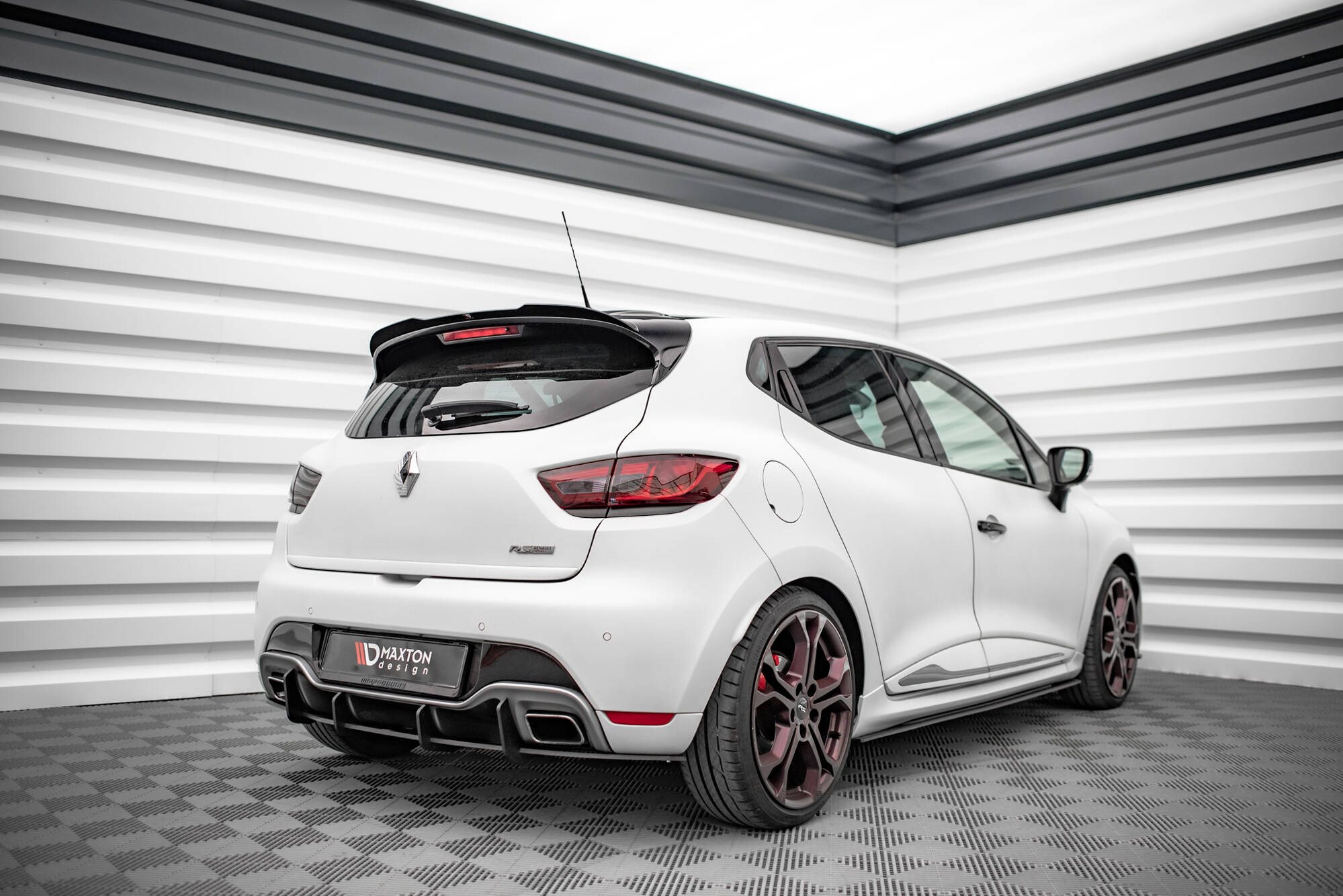 Maxton Design - Street Pro Diffusor für Renault Clio RS Mk4 - Aerowerk.