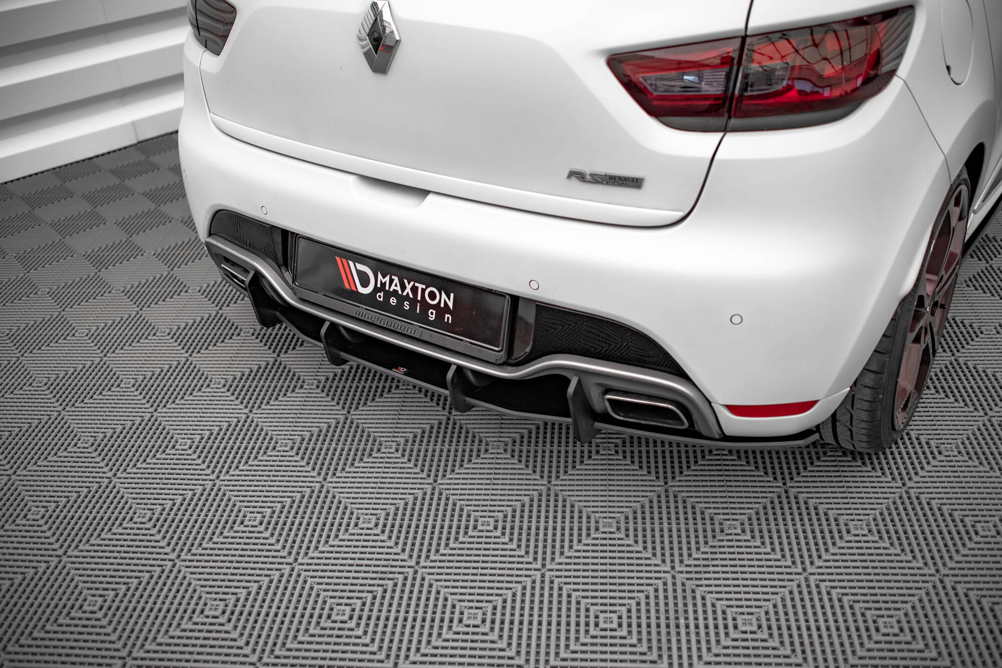 Maxton Design - Street Pro Diffusor für Renault Clio RS Mk4 - Aerowerk.