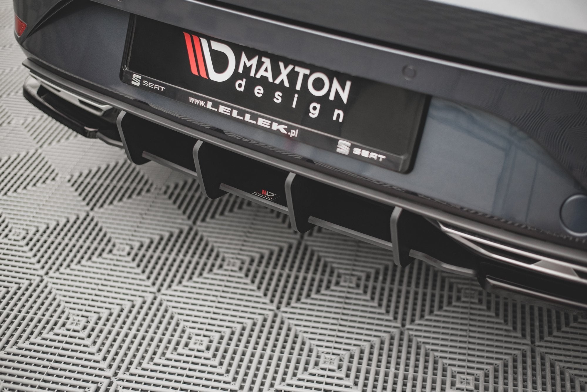Maxton Design - Street Pro Diffusor für Seat Leon FR ST Mk4 - Aerowerk.