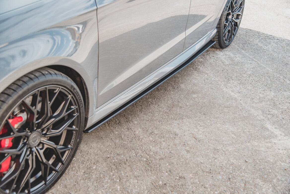 Street Pro Seitenschweller Ansatz Cup Leisten für Audi RS3 8V Sportback