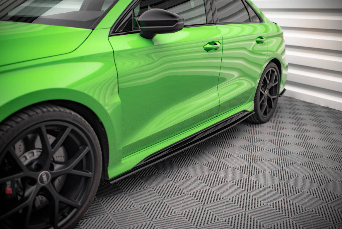 Street Pro Seitenschweller Ansatz Cup Leisten für Audi RS3 8Y Limousine - Aerowerk.