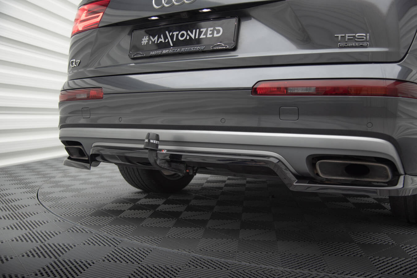 Mittlerer Cup Diffusor DTM Look Heck Ansatz für Audi Q7 Mk2