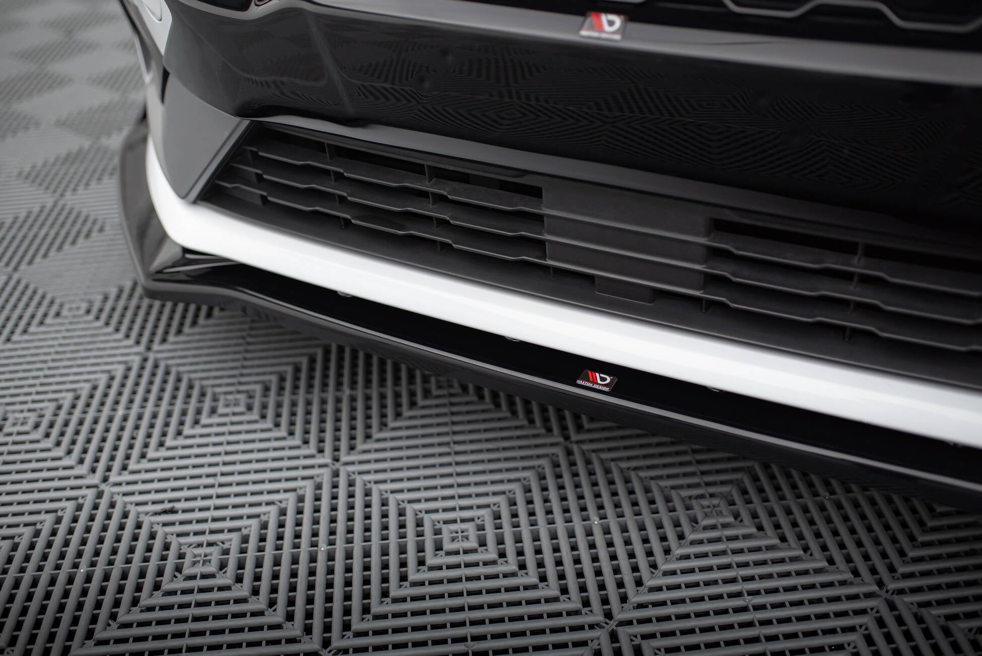 Frontlippe V4 + Flaps für Ford Fiesta ST / ST-Line