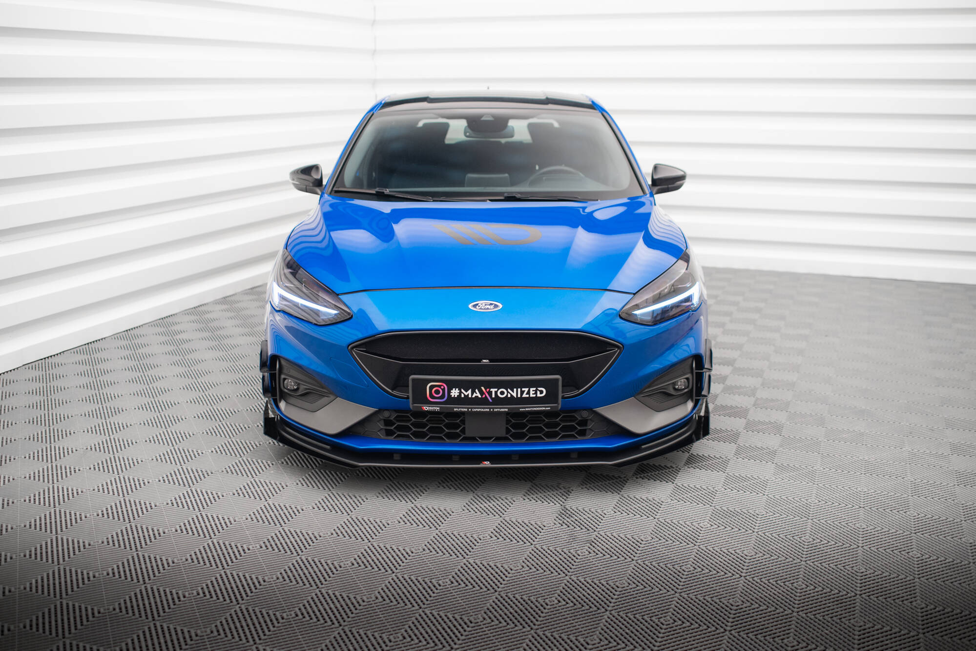 Street Pro Frontlippe für + Flaps für Ford Focus ST / ST-Line Mk4