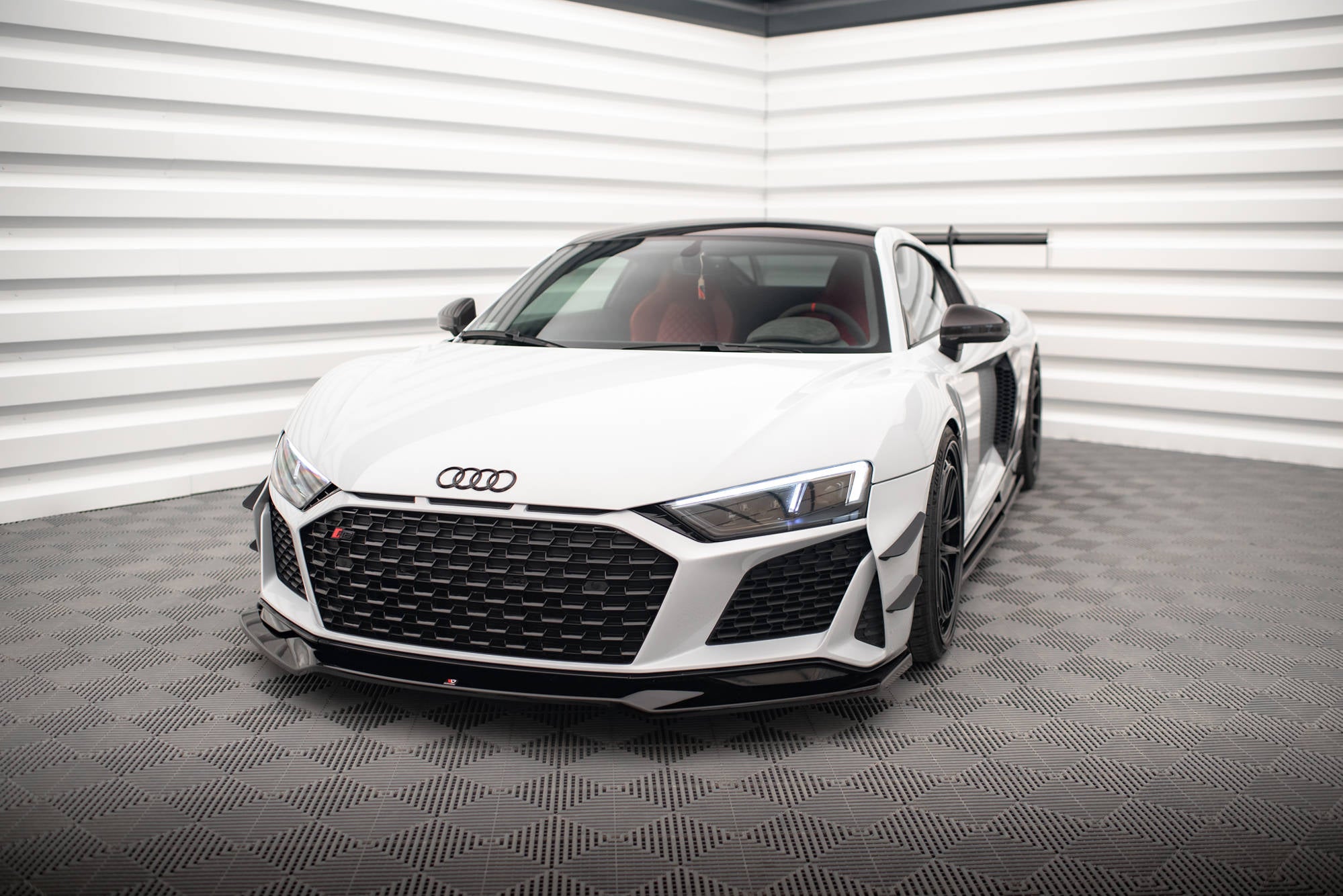 Stoßstangen Flaps Wings vorne Canards für Audi R8 Mk2 Facelift