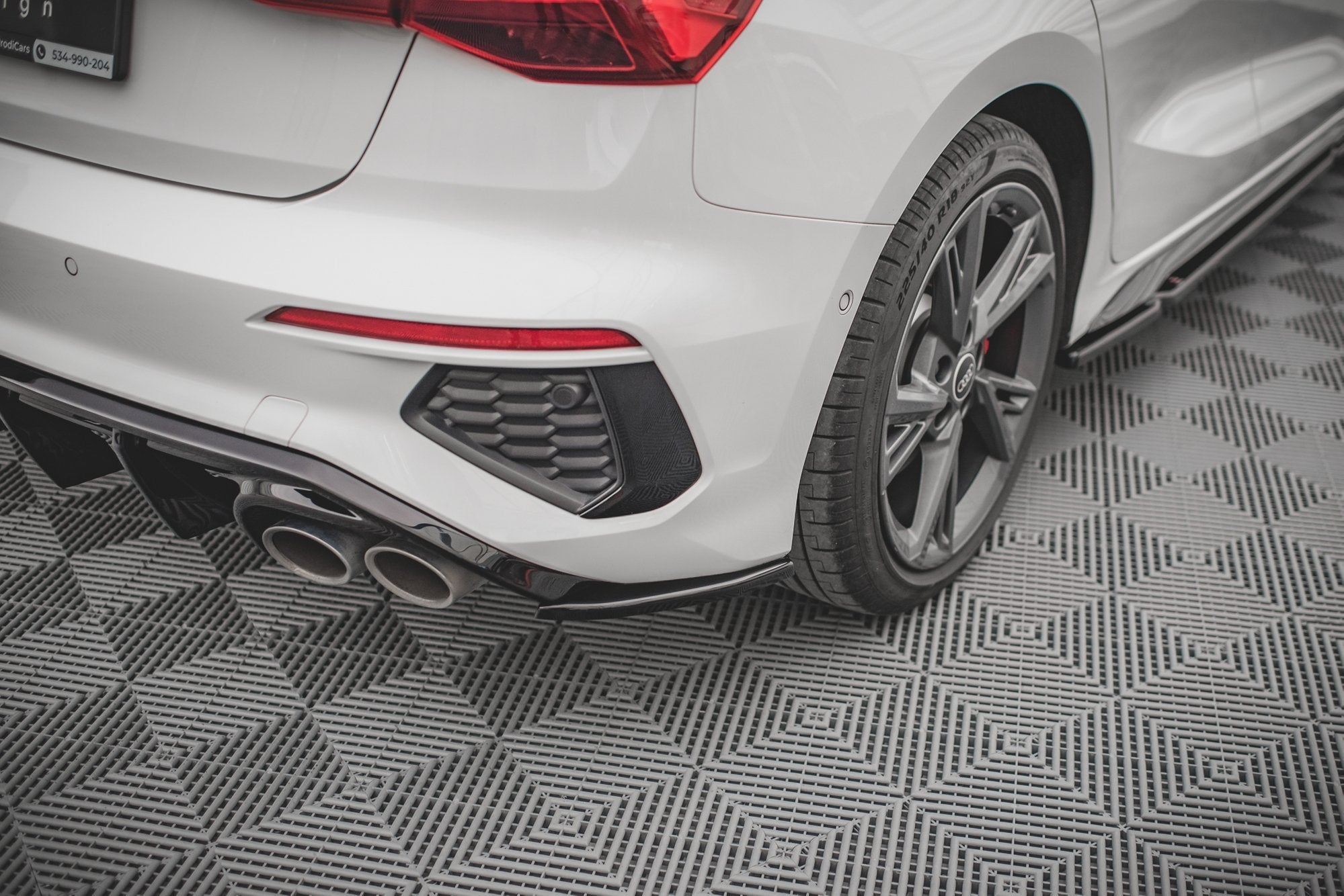 Flaps V2 Heckansatz Flaps Heckansatz für Audi S3 Sportback 8Y Carbon Look