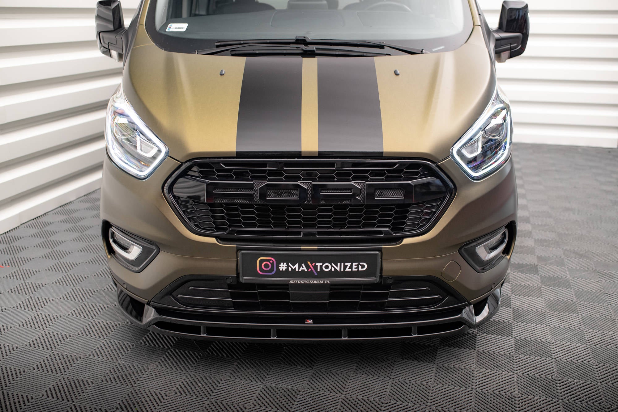 Frontlippe V2 für Ford Transit Custom Mk1 Facelift / Tourneo Custom Mk1 Facelift