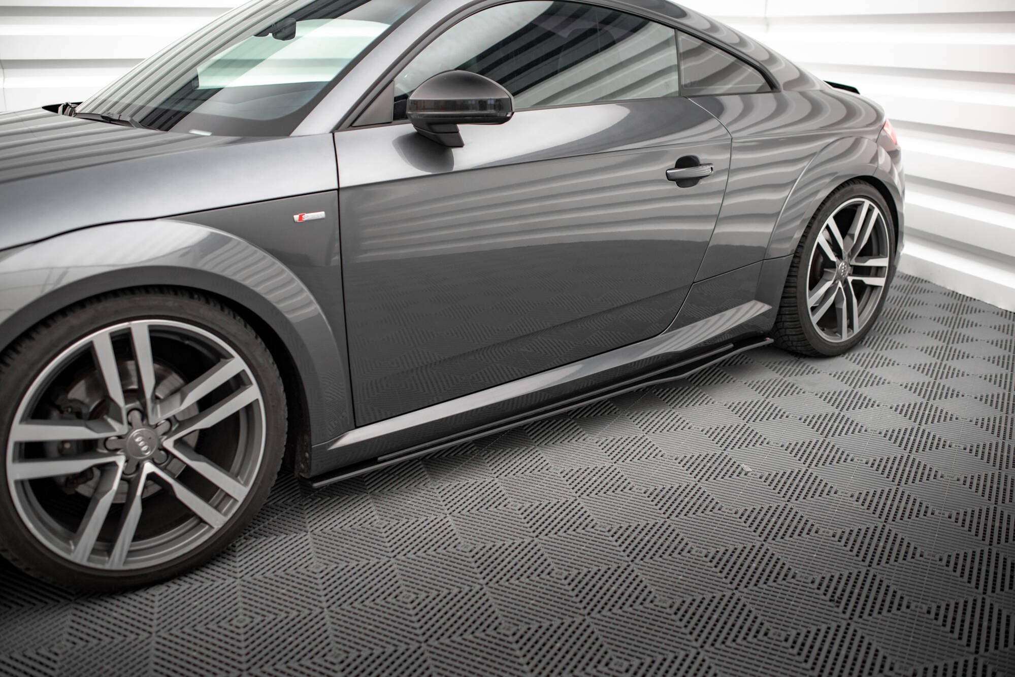 Street Pro Seitenschweller Ansatz für Audi TT S / S-Line 8S