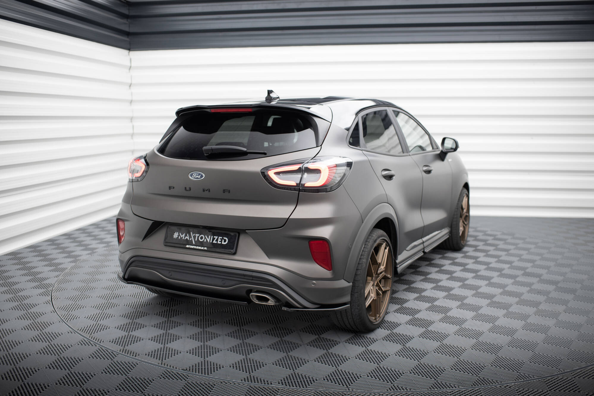 Heck Ansatz Flaps Diffusor für Ford Puma ST-Line Mk1