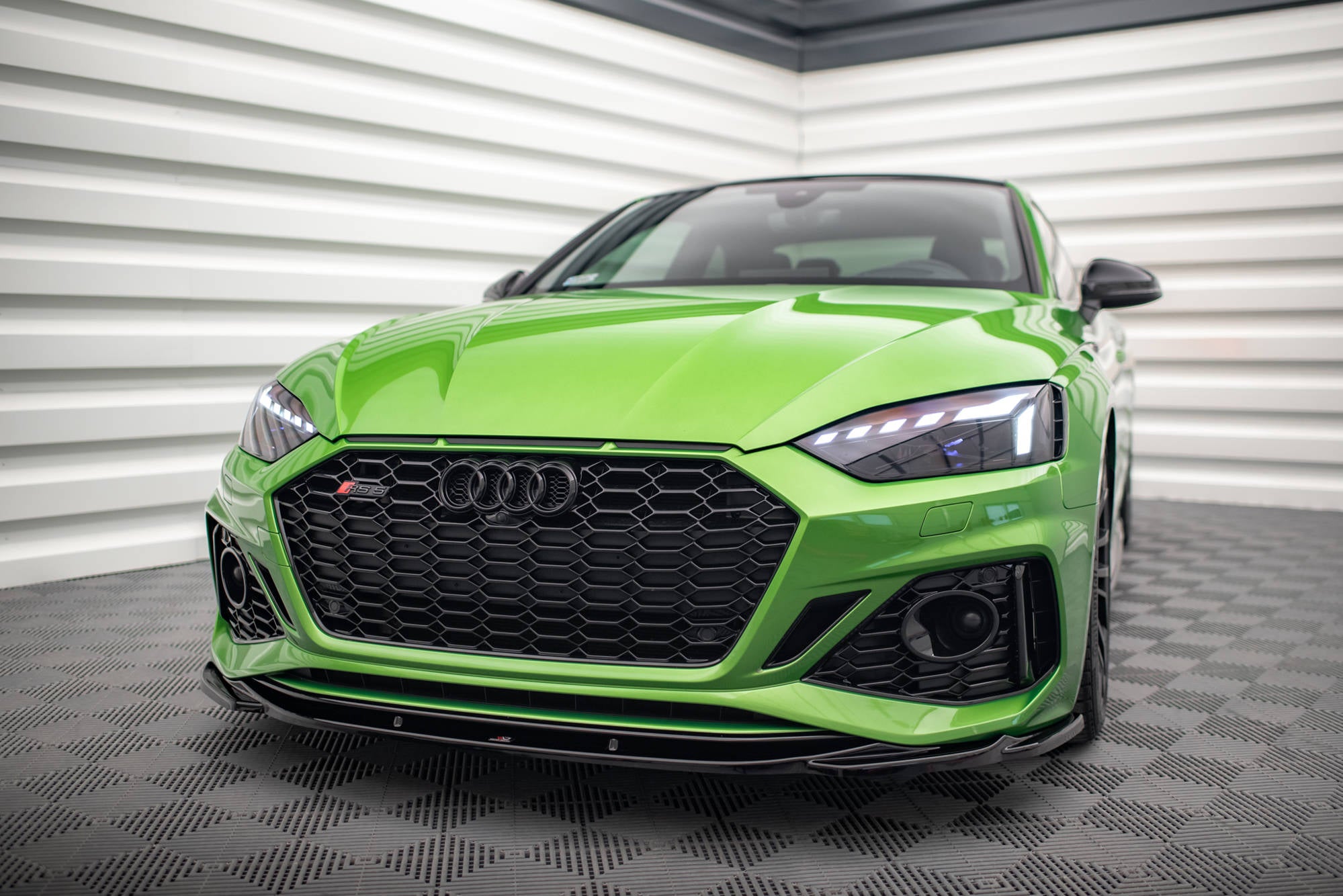 Frontlippe V3 für Audi RS5 F5 Facelift