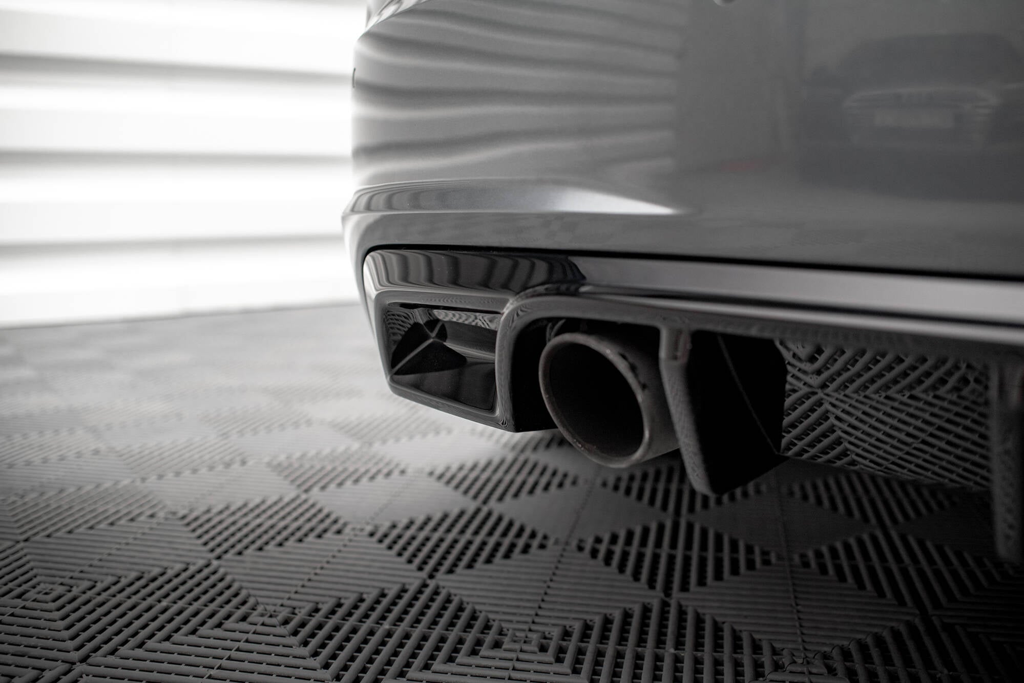 Diffusor Heck Ansatz für Audi TT S-Line 8S