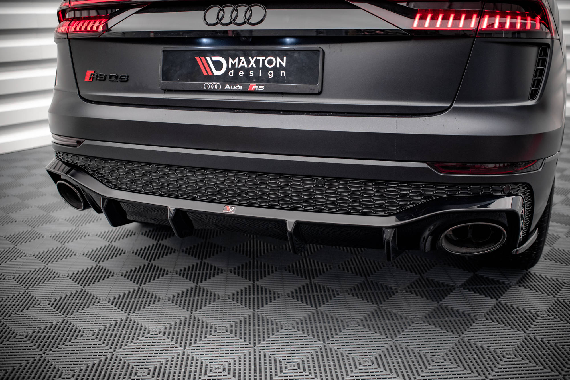 Diffusor Heck Ansatz für Audi RSQ8 Mk1