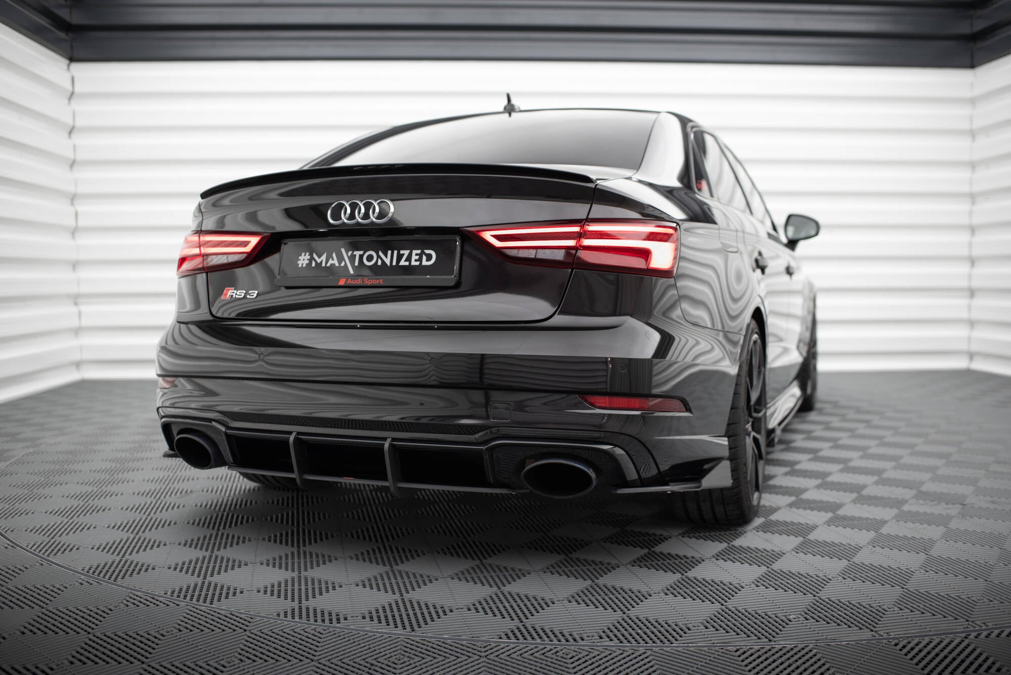Street Pro Flaps Heckansatz Flaps Heckansatz + Flaps für Audi RS3 Limousine 8V Facelift