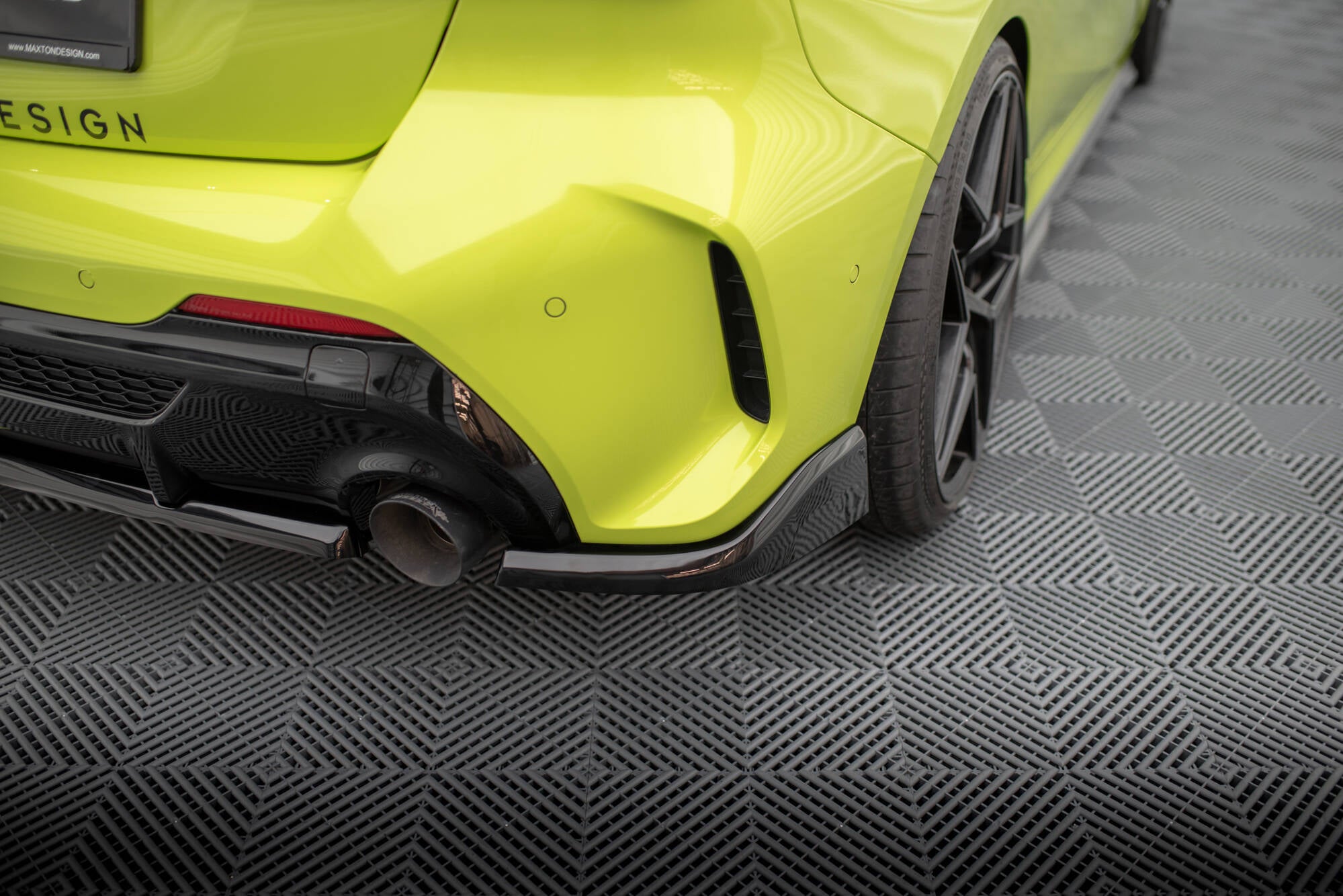 Flaps Heckansatz V1 Diffusor für2 für BMW 1er M - Paket / M135i F40