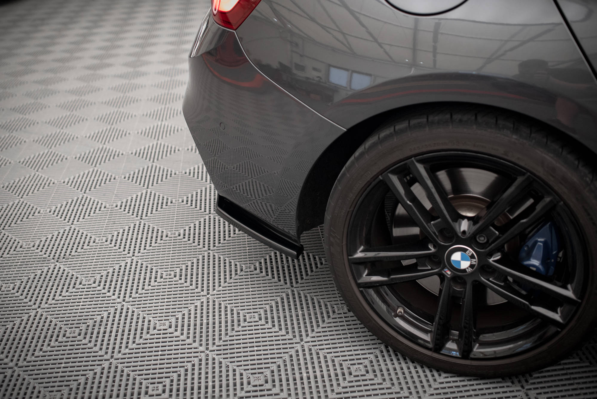 Flaps Heckansatz Diffusor für BMW 1er F20/F21 M-Power Facelift