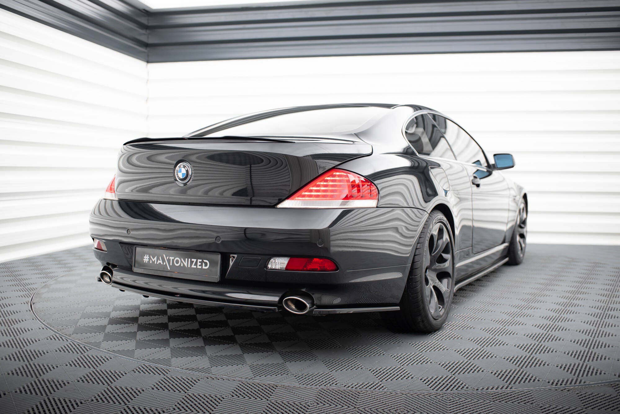 Flaps Heckansatz Diffusor für BMW 6er Coupe E63 / Cabrio E64