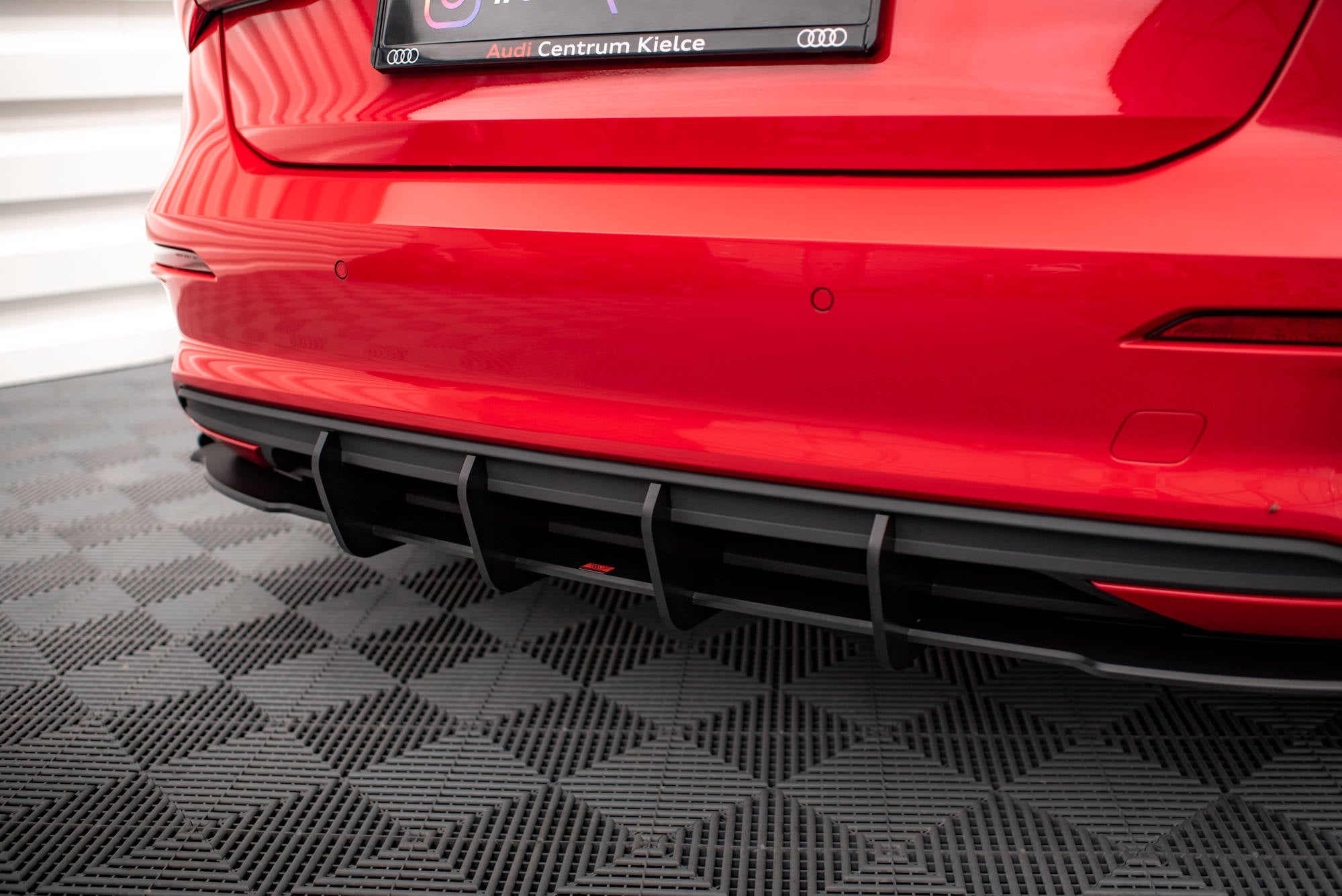 Robuste Racing Diffusor Heck Ansatz + Flaps für Audi A3 Sportback 8Y
