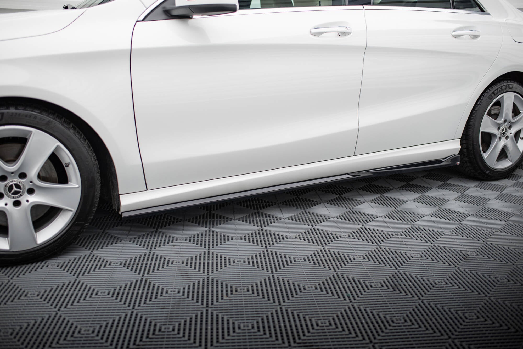 Seitenschweller Ansatz für Mercedes-Benz CLA C117 Facelift