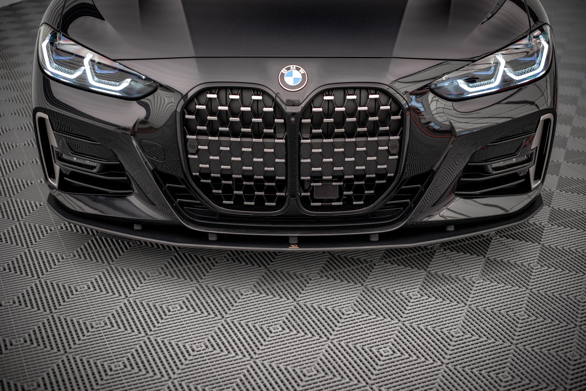 Street Pro Frontlippe für für BMW 4er M-Paket / M440i G22 / G23 / G22 Facelift / G23 Facelift