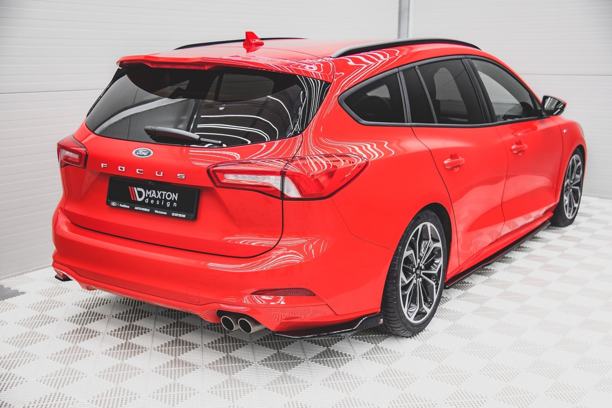 Heck Ansatz Flaps Diffusor V2 für Ford Focus ST-Line Kombi Mk4