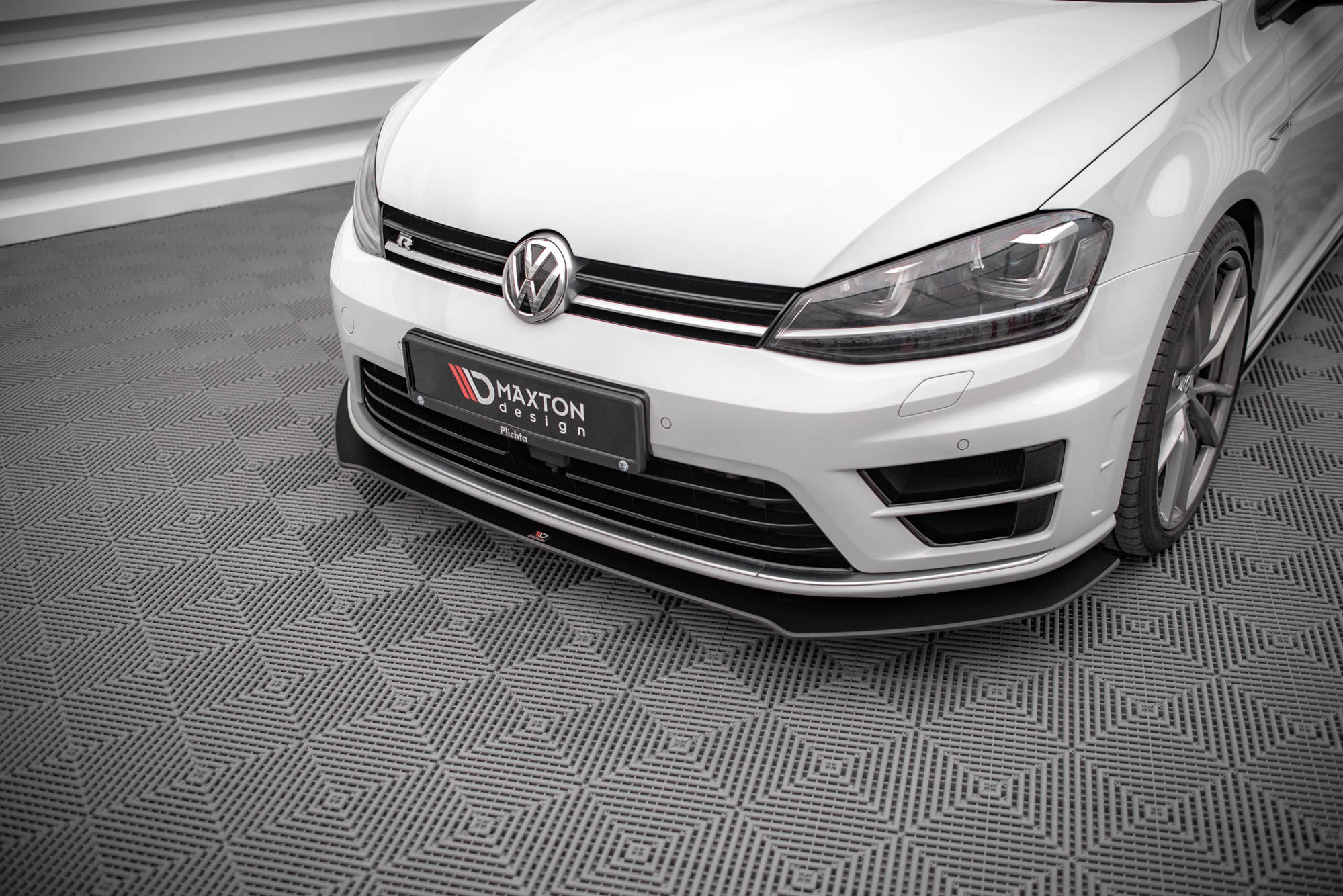 Street Pro Frontlippe V1 für für Volkswagen Golf R Mk7