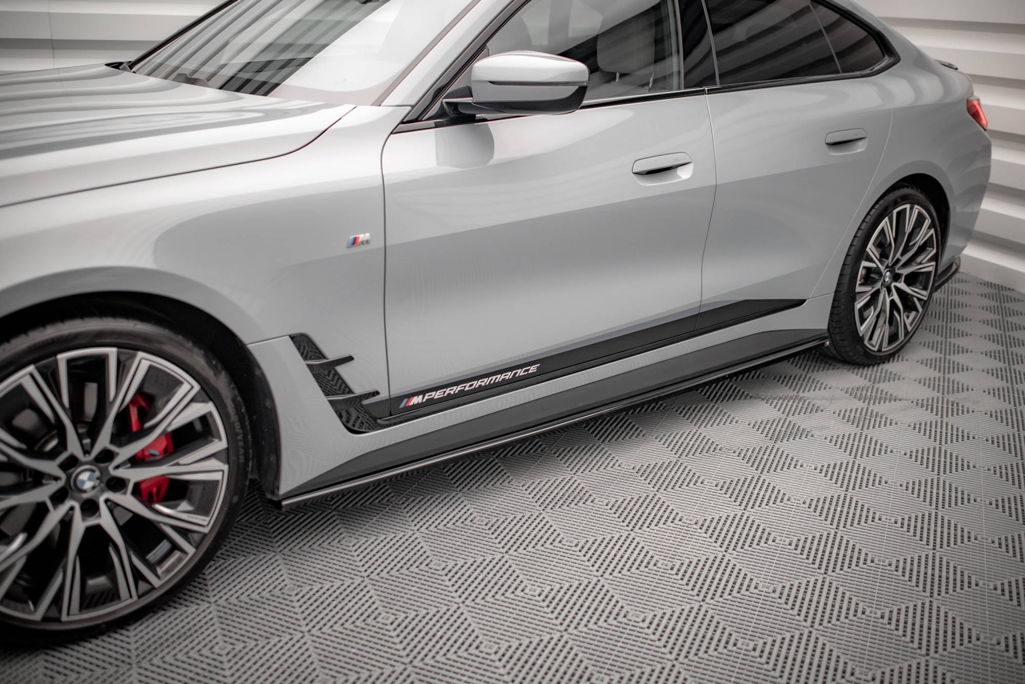 Seitenschweller V1 Ansatz für für BMW 4er Gran Coupe M - Paket / M440i G26