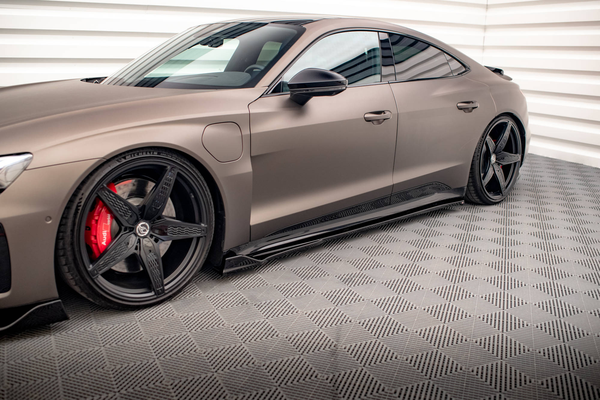 Seitenschweller V2 Ansatz für Audi e-Tron GT / RS GT Mk1