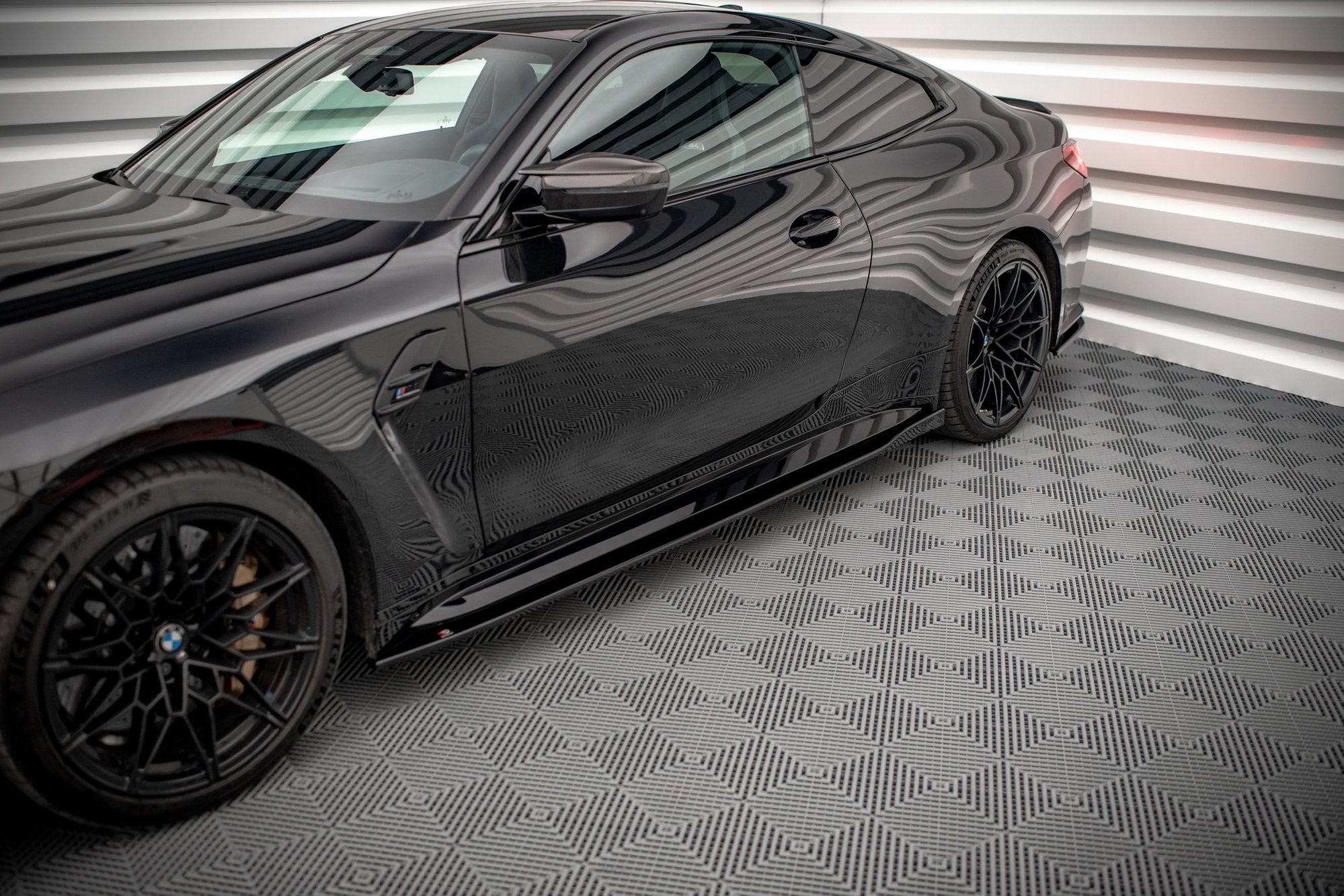 Seitenschweller V1 Ansatz für für BMW M4 G82 / G82 Facelift
