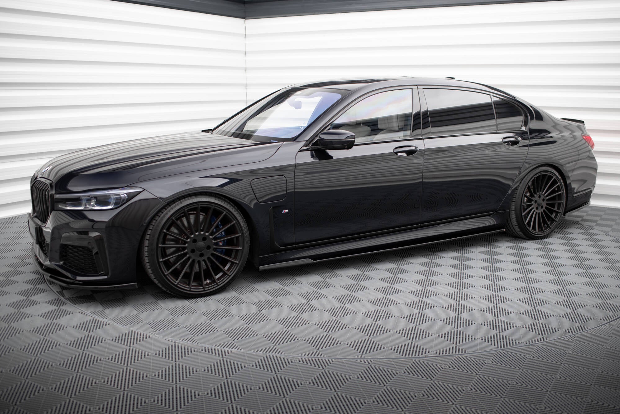 Seitenschweller V2 Ansatz für BMW 7 Lang M - Paket G12