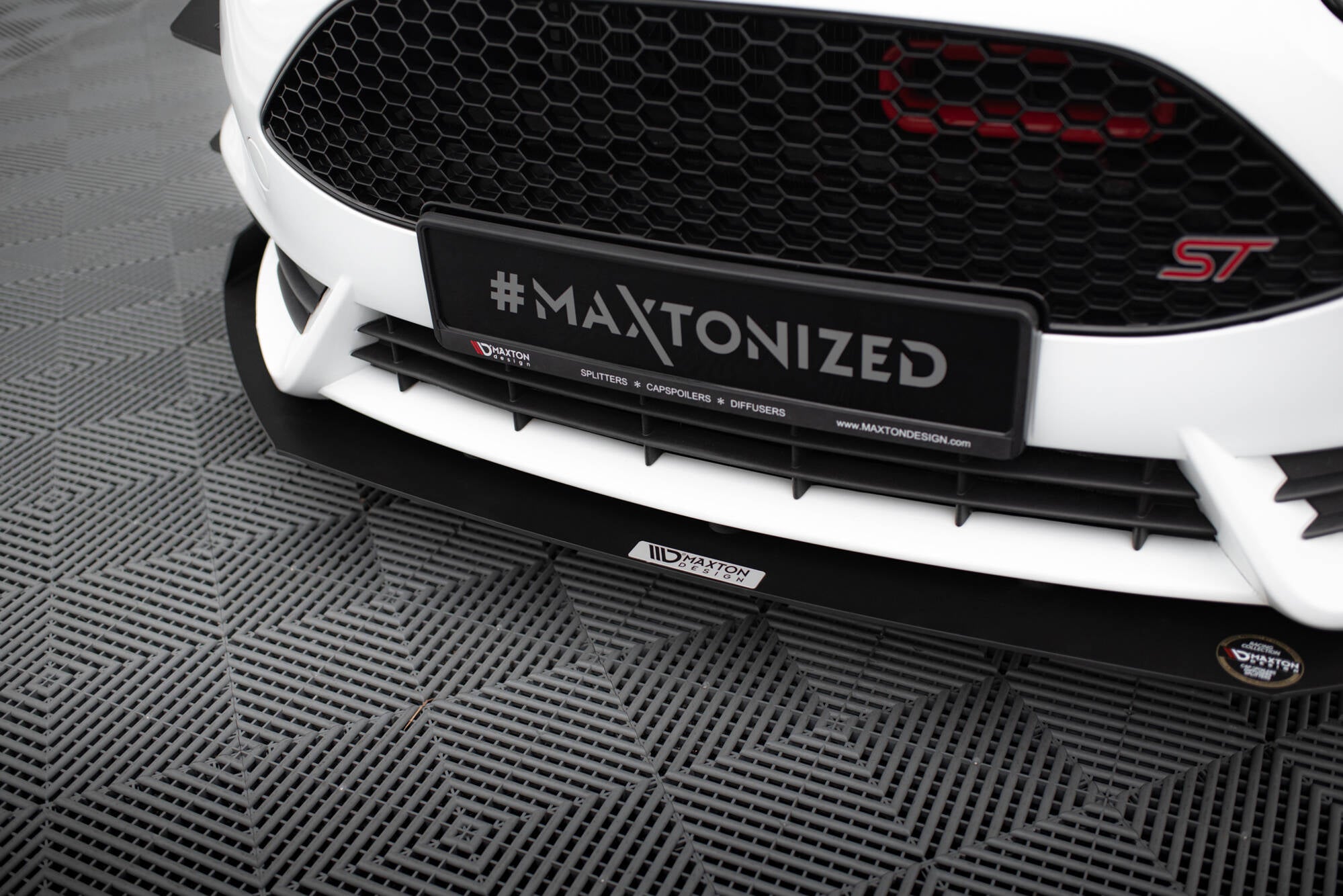 Front Sport Diffusor V3 für Ford Fiesta ST Mk7 FL