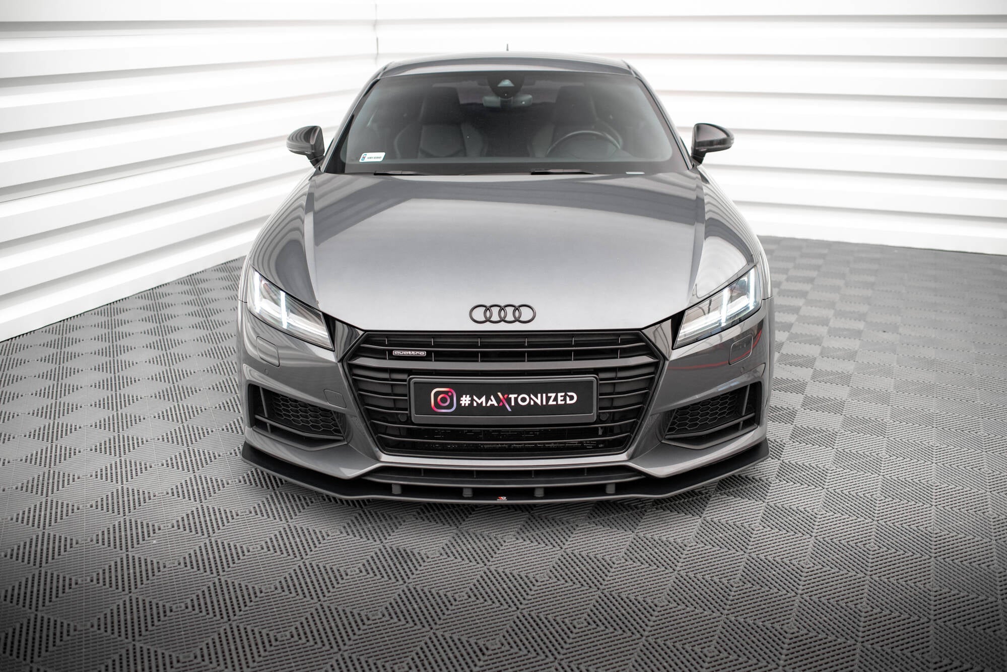 Street Pro Frontlippe für Audi TT S / S-Line 8S