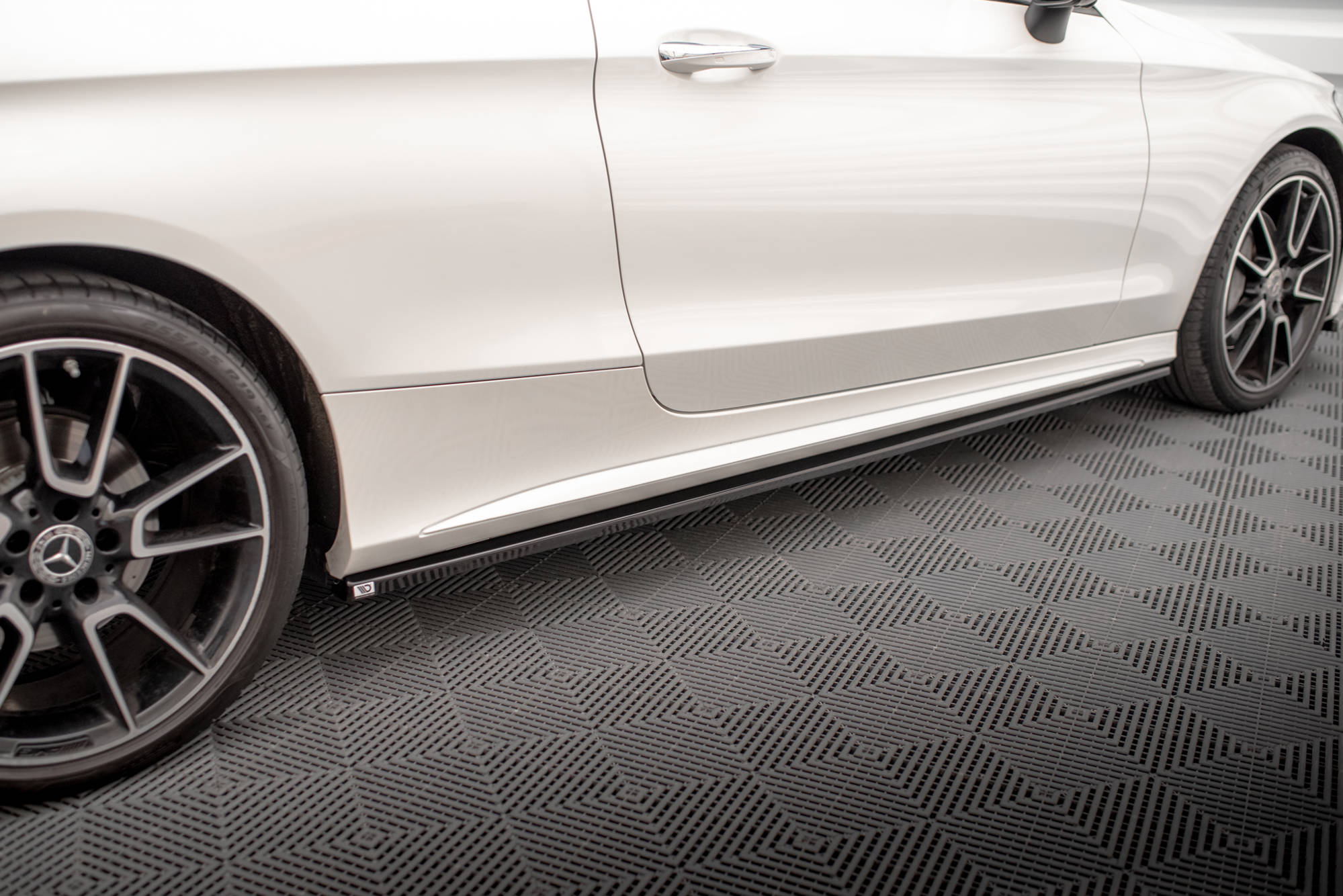 Seitenschweller Ansatz für Mercedes-Benz C Coupe AMG-Line C205 Facelift