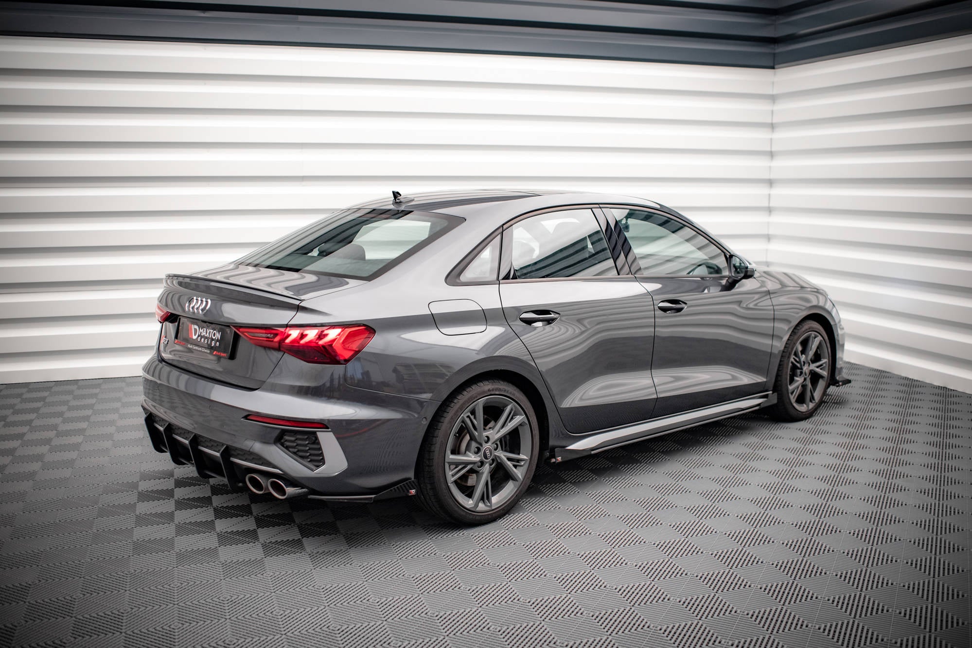 Street Pro Seitenschweller Ansatz für + Flaps Audi S3 / A3 S-Line 8Y / 8Y Facelift