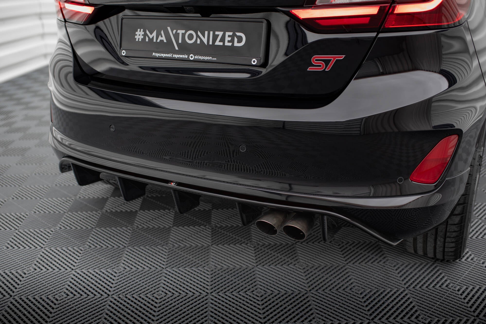Diffusor Heck Ansatz für Ford Fiesta Mk8 ST