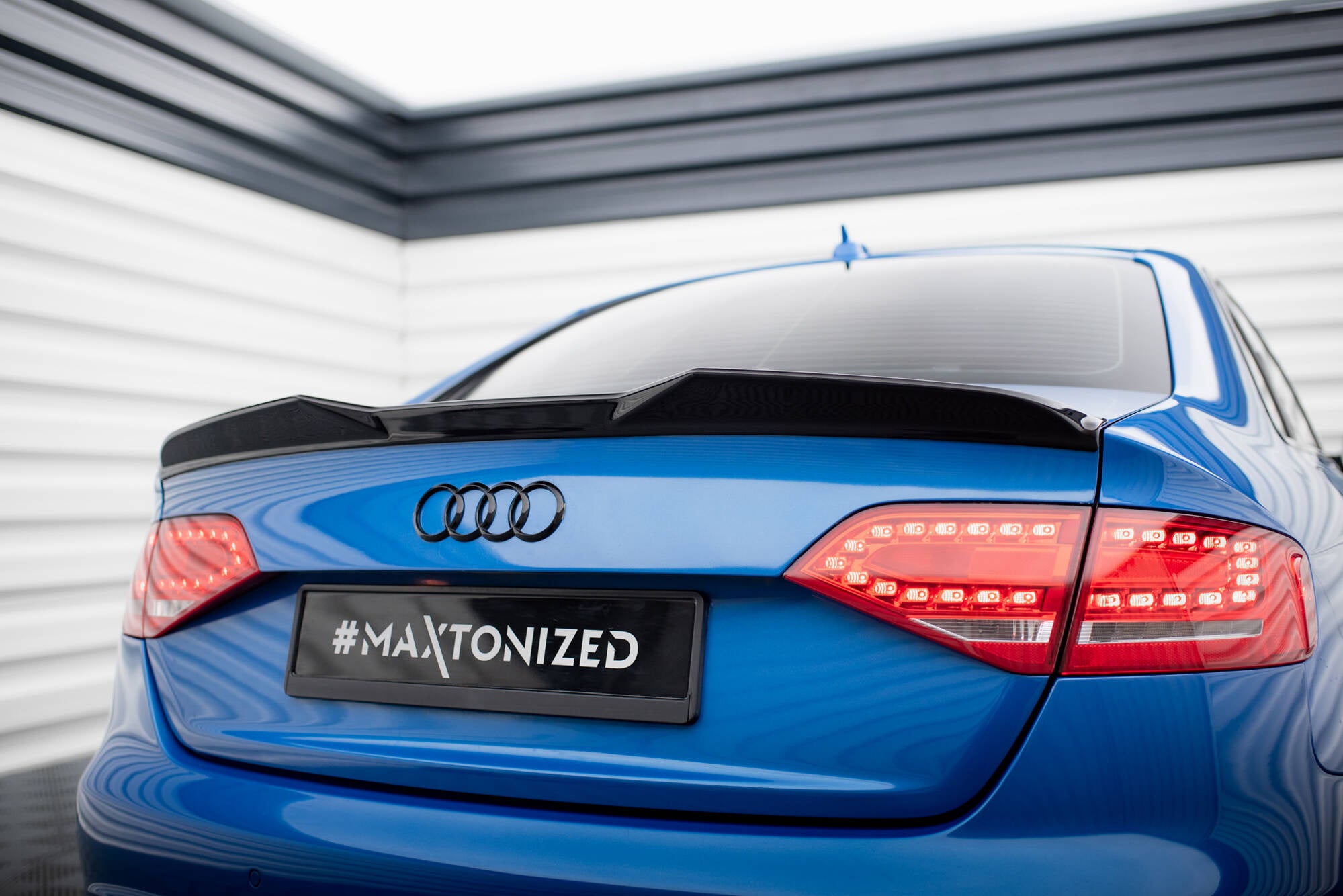 Spoiler CAP 3D für Audi A4 Limousine B8