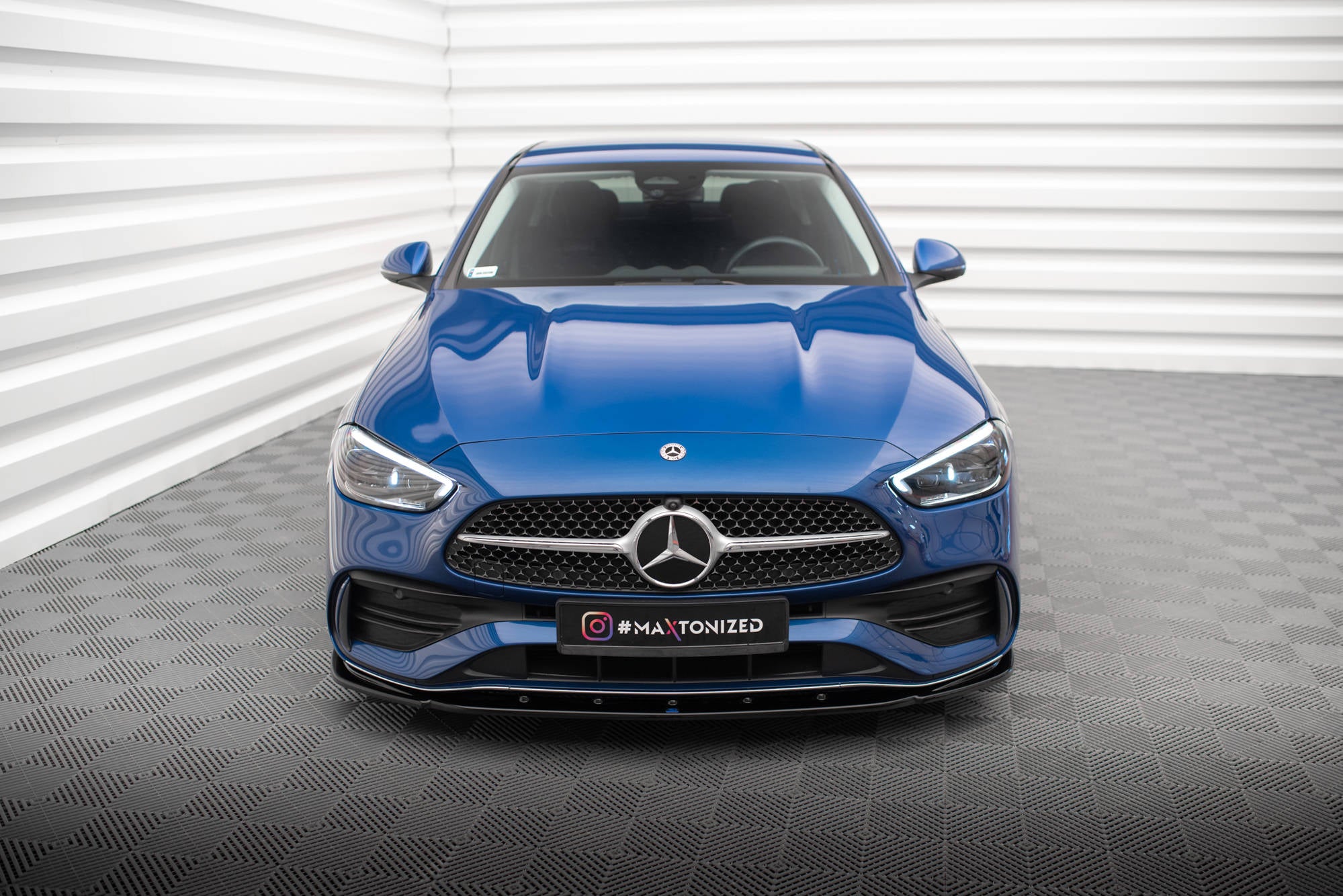 Frontlippe V2 für Mercedes-Benz C AMG-Line / 43 AMG W206