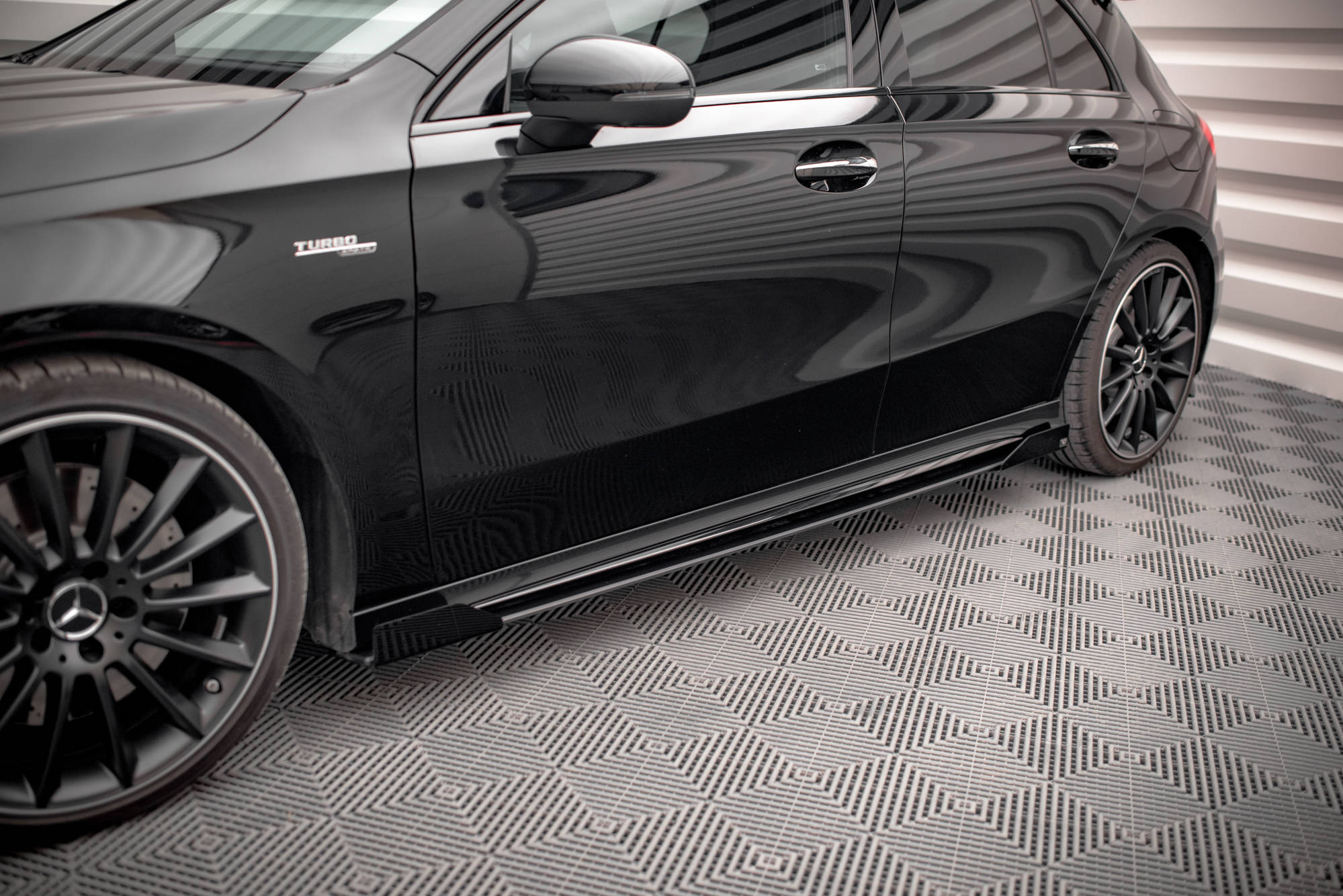 Street Pro Seitenschweller Ansatz für + Flaps Mercedes A35 AMG / AMG-Line Aero Pack W177