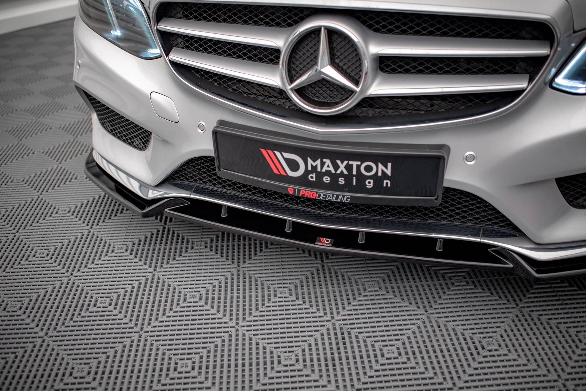 Frontlippe V2 für Mercedes-Benz E AMG-Line Limousine W212 Facelift