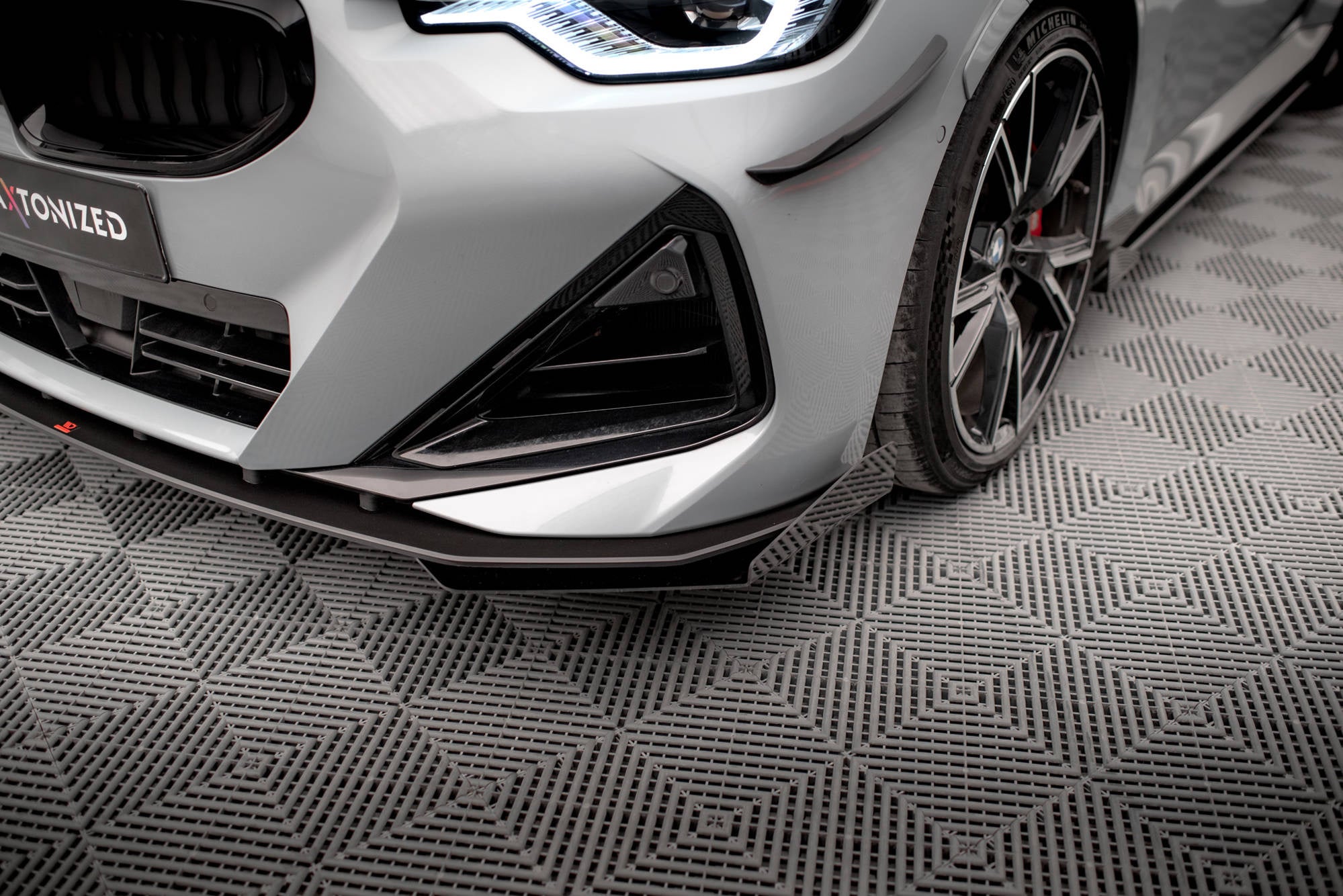 Street Pro Frontlippe + Flaps für BMW 2 Coupe M-Paket / M240i G42
