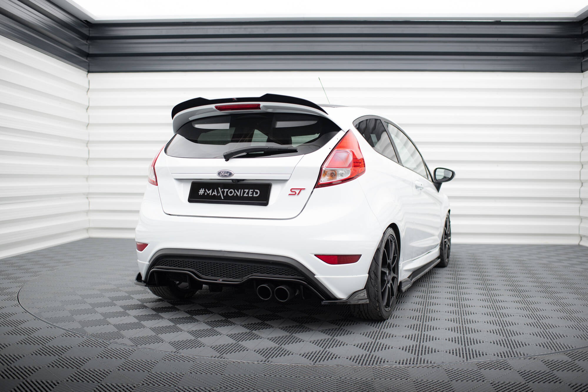 Diffusor Heck Ansatz für Ford Fiesta ST (3-Türige version) Mk7 Facelift