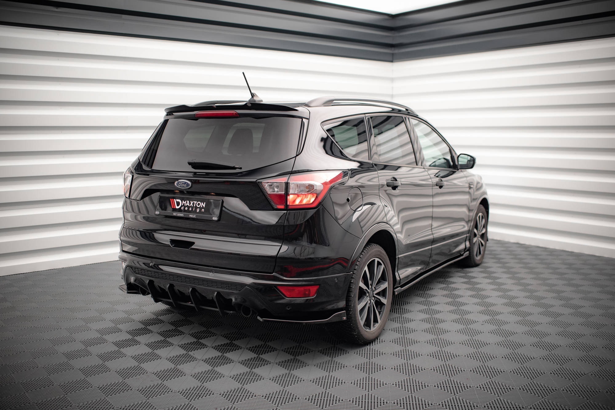 Heck Ansatz Flaps Diffusor für Ford Escape ST-Line Mk3
