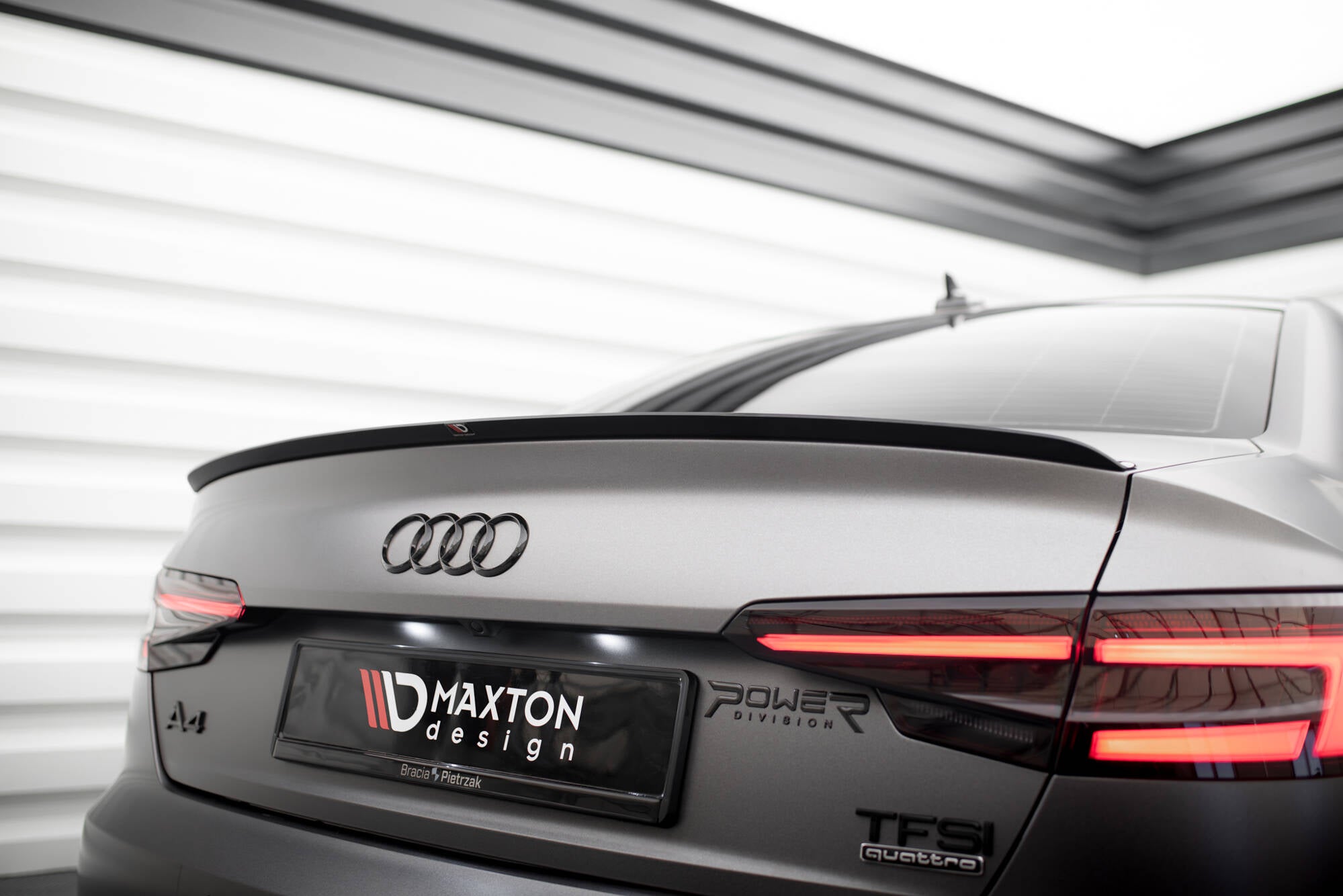 Spoiler CAP V.2 für Audi S4 / A4 Standard / S-Line / Competition Limousine B9 / B9 Facelift
