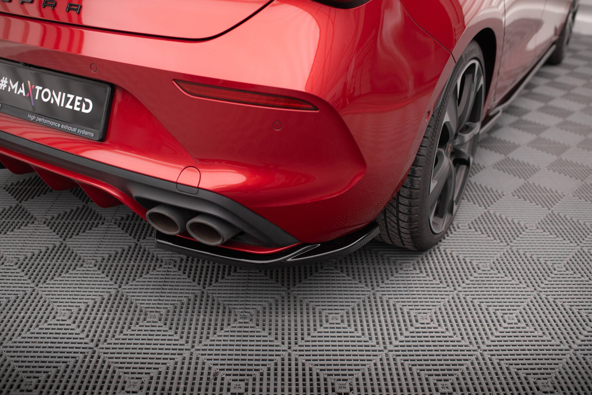 Heck Ansatz Flaps Diffusor V1 für Cupra Leon Hatchback Mk1