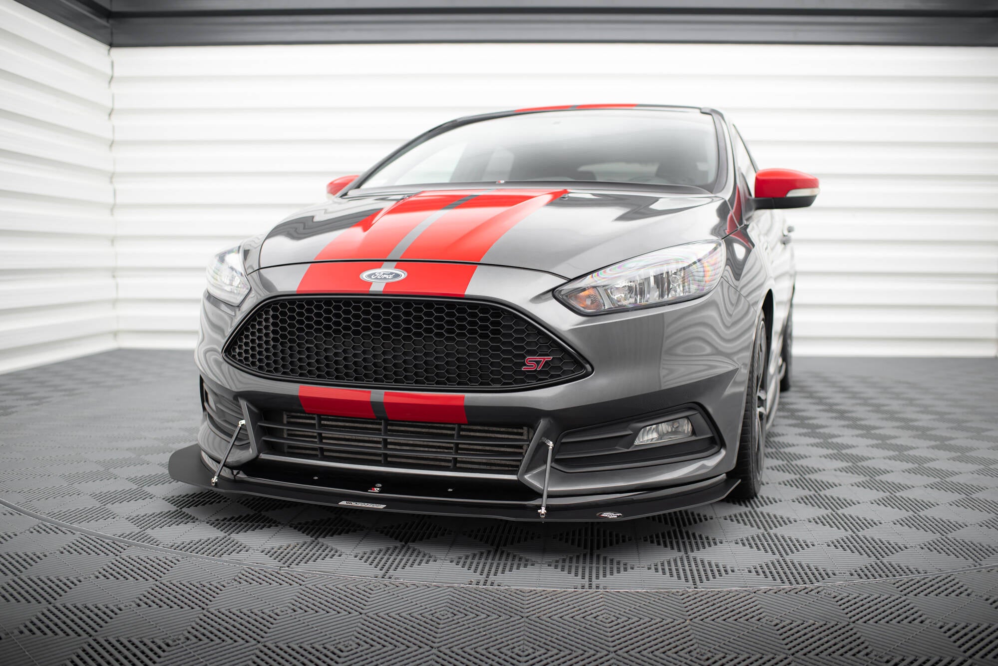 Hybrid Frontlippe V1 für Ford Focus ST Mk3 FL
