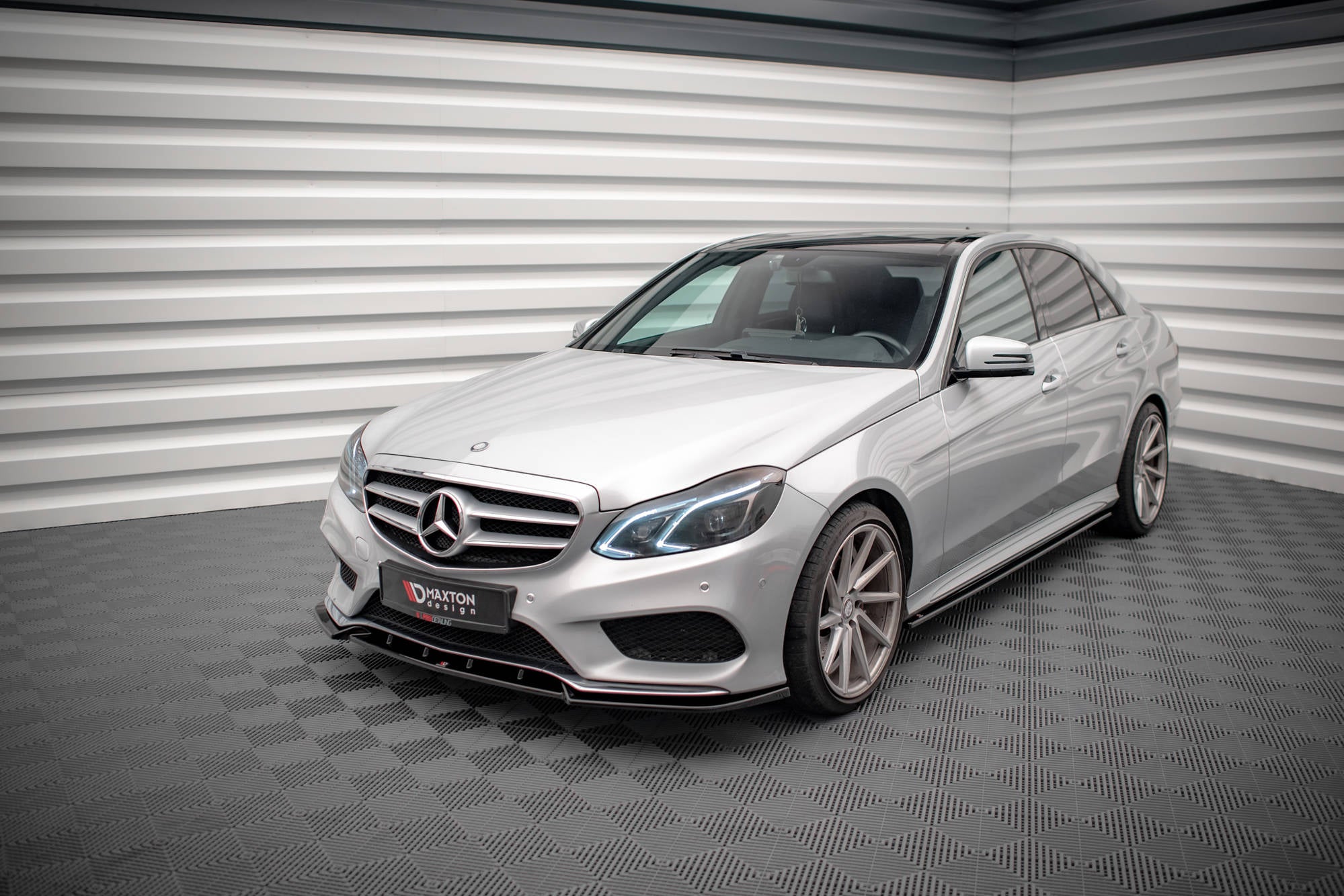 Frontlippe V2 für Mercedes-Benz E AMG-Line Limousine W212 Facelift