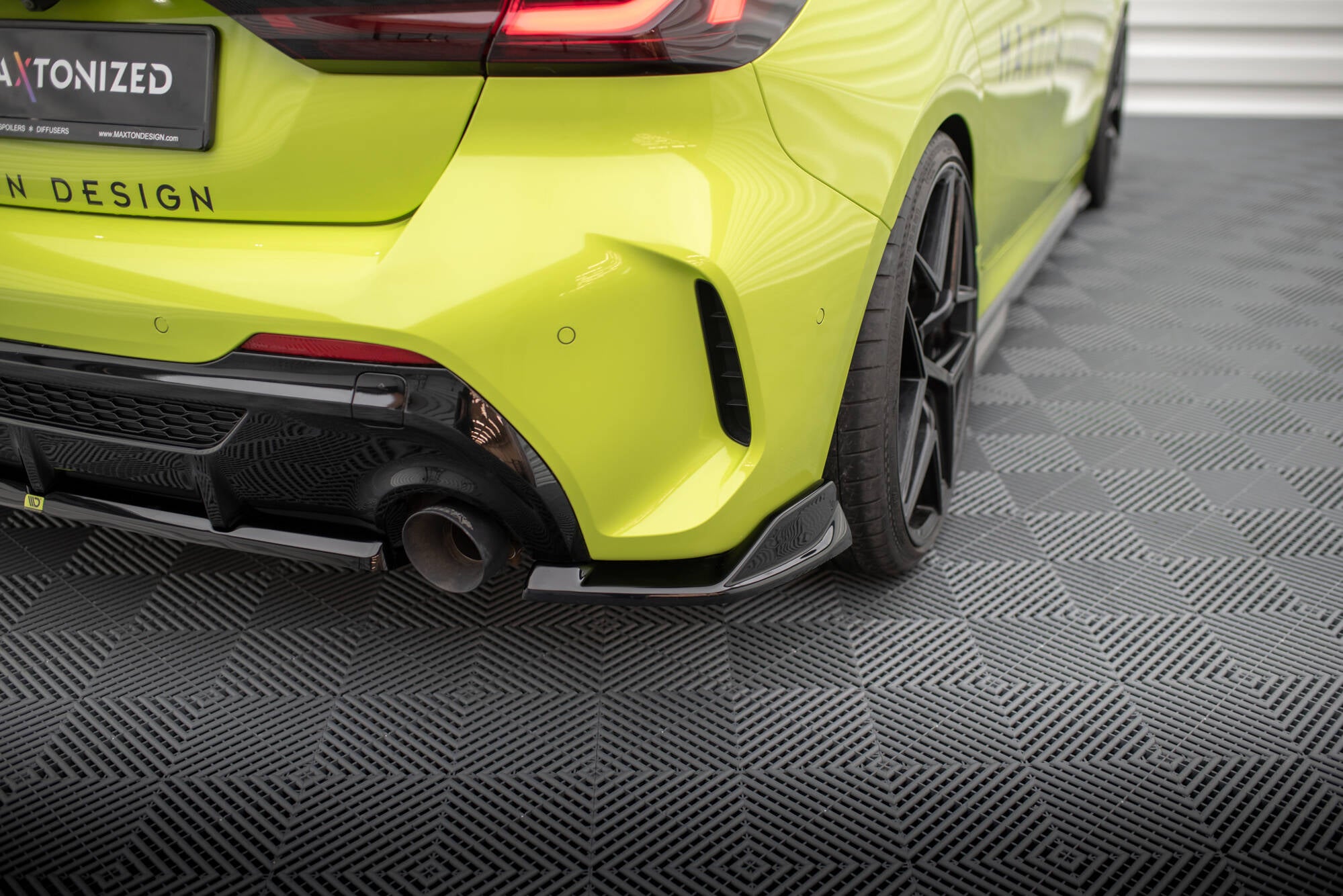 Flaps Heckansatz V9 Diffusor für BMW 1er M - Paket / M135i F40