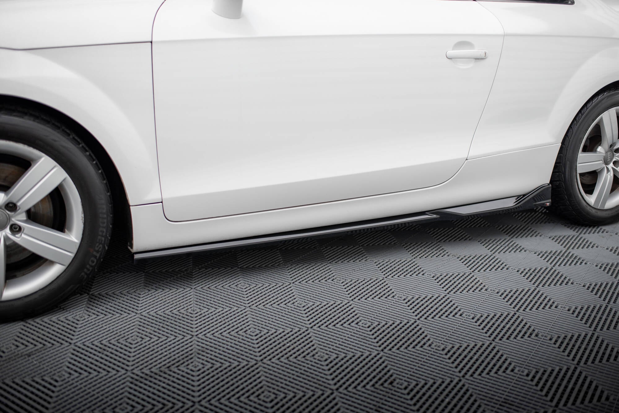 Seitenschweller Ansatz für Audi TT 8J