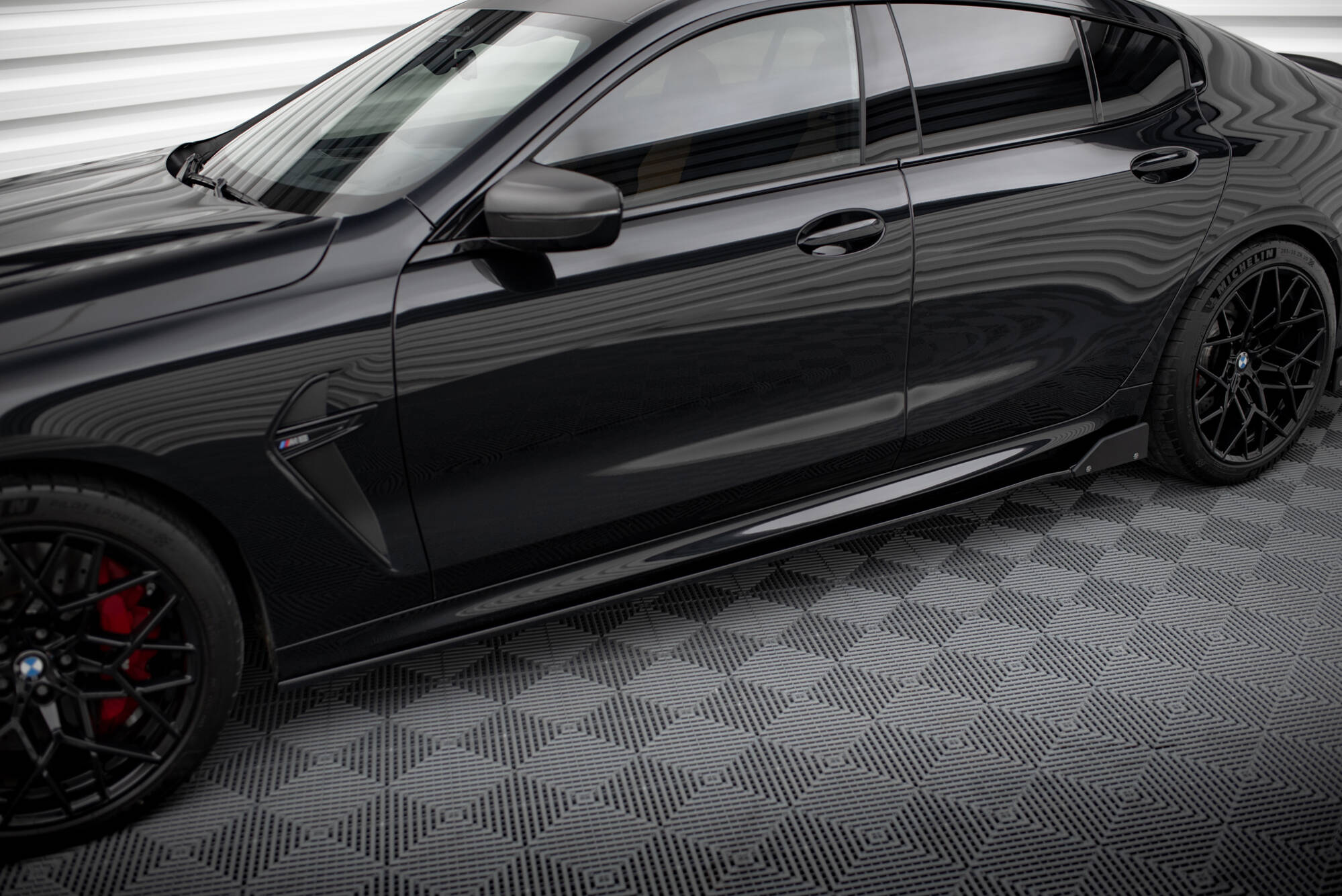 Seitenschweller V1 Ansatz für + Flaps für BMW M8 Gran Coupe F93 / 8 Gran Coupe M - Paket G16