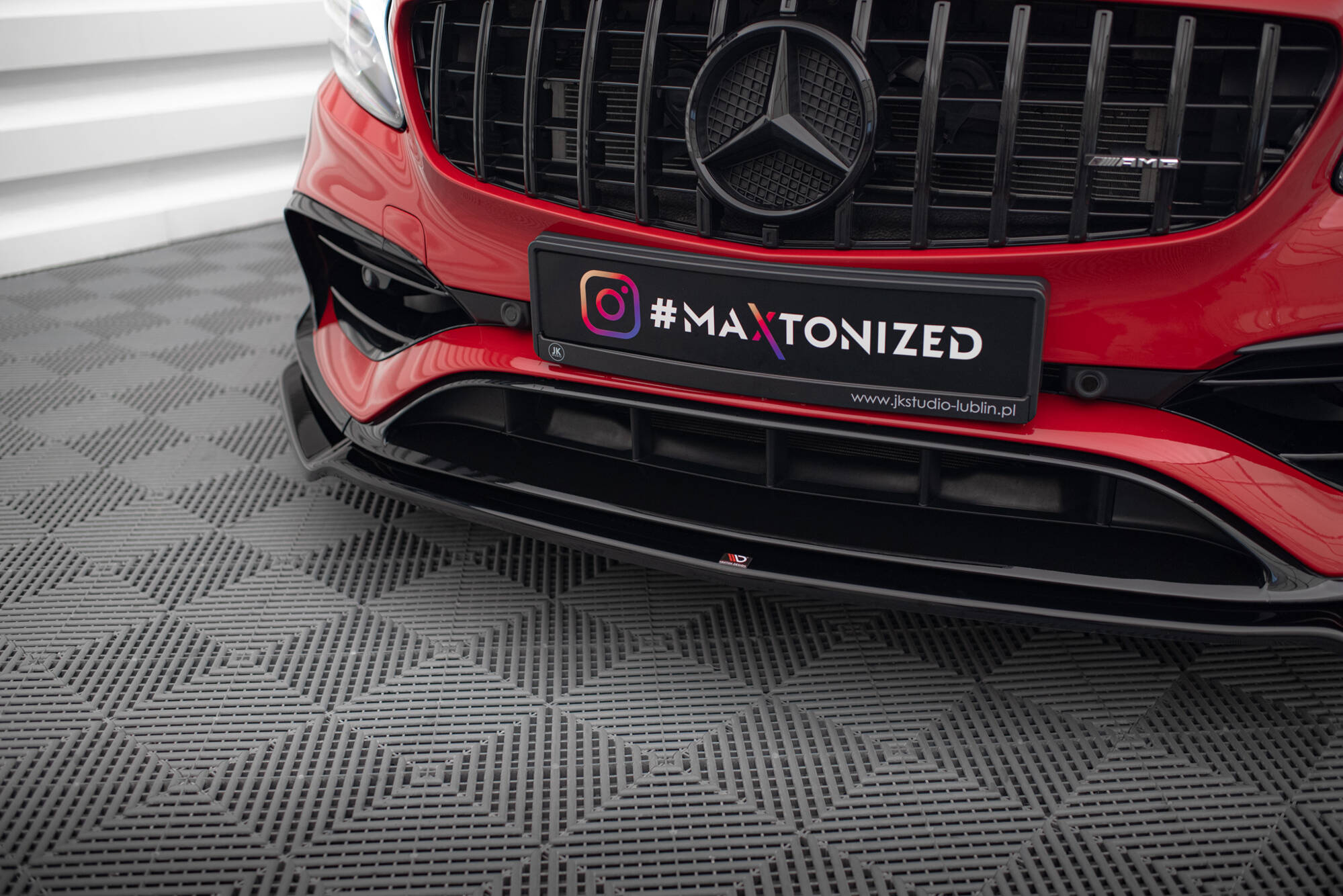 Frontlippe V2 für Mercedes-Benz A45 Aero W176 Facelift