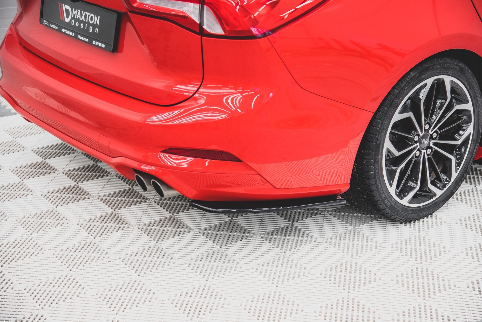 Heck Ansatz Flaps Diffusor V1 für Ford Focus ST-Line Kombi Mk4